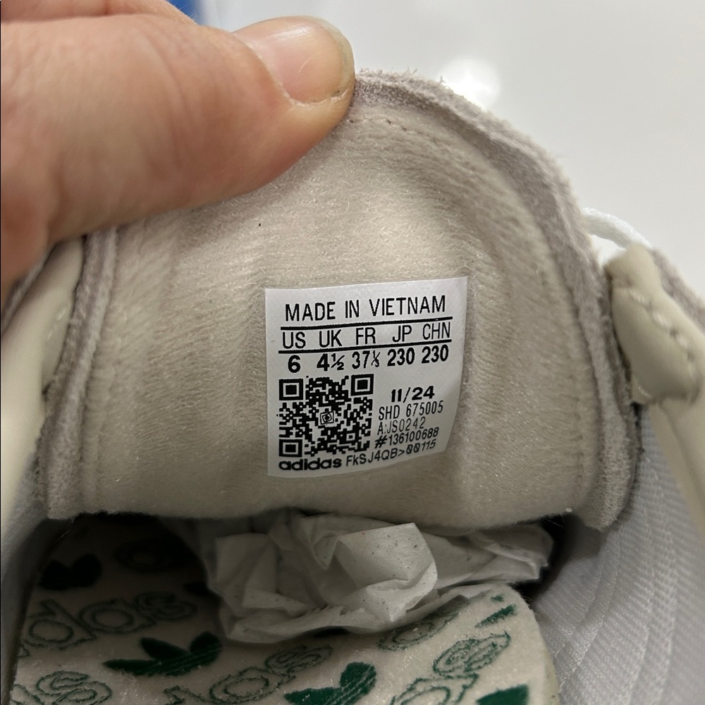 NWT - ADIDAS Handball Spezial Suede Leather Sneakers - Picture 5 of 9